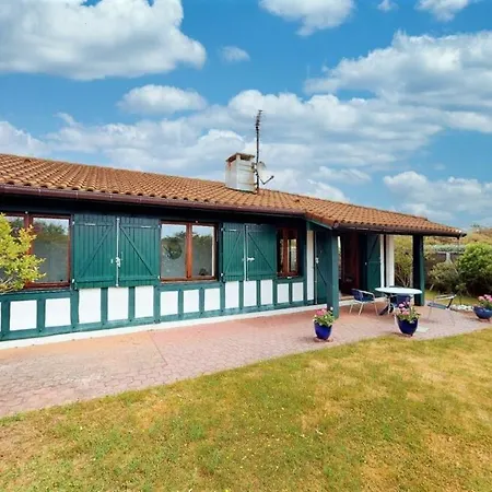 Holiday home Hossegor Plage, Maison Landaise 6 Personnes *